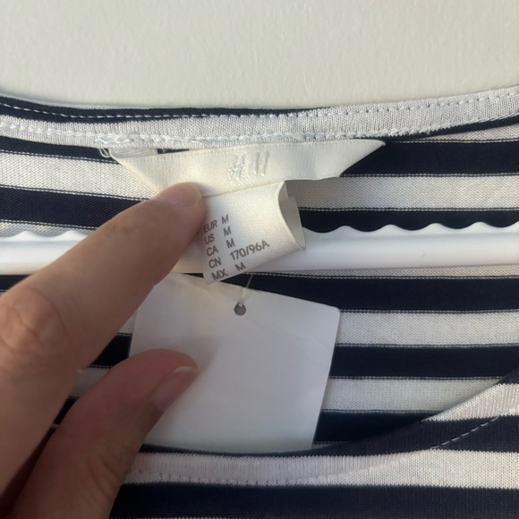 HNM Summer dress - Picture 3 of 4